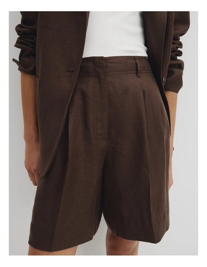 Longline Linen Short in Cocoa image 3