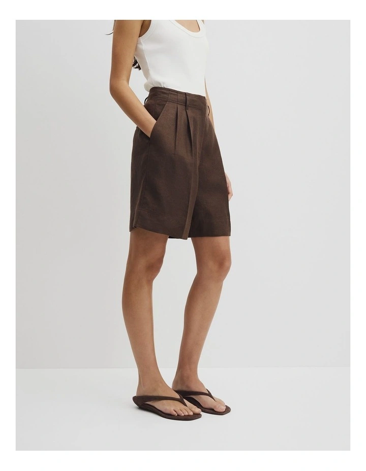 Longline Linen Short in Cocoa image 4