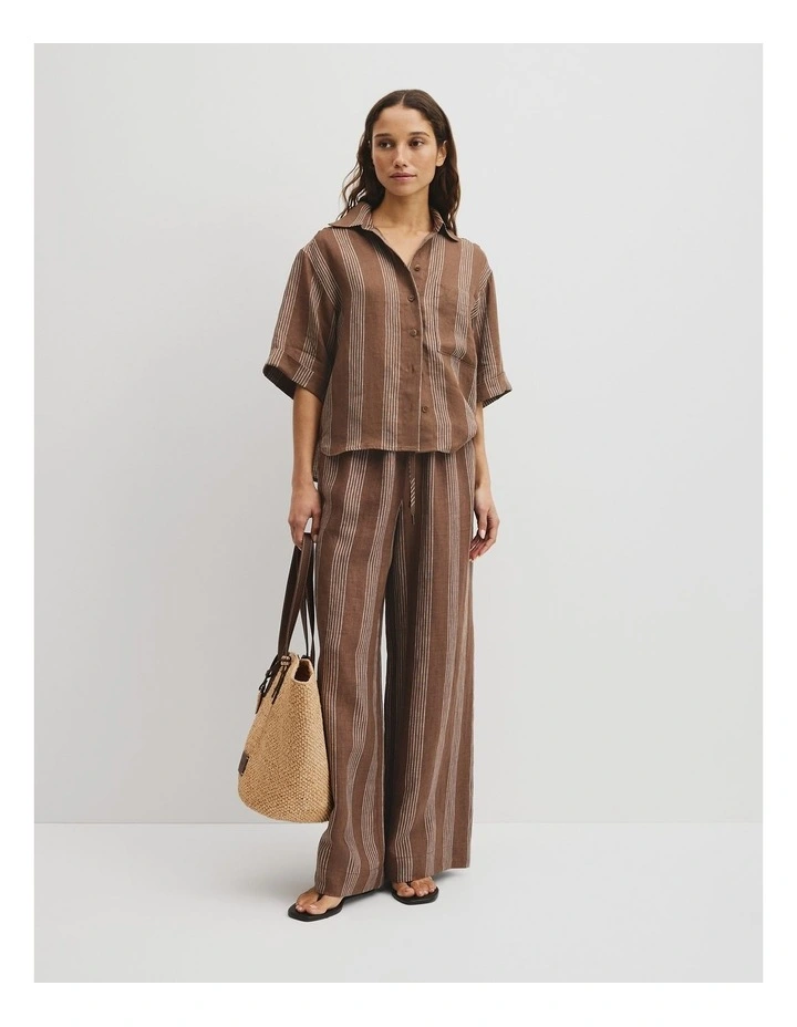 Stripe Short Sleeve Linen Shirt in Mocha Stripe image 4