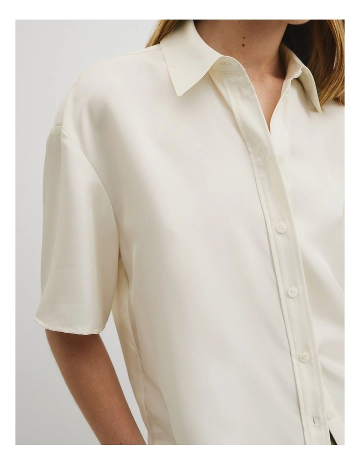 Short Sleeve Silk Shirt in Antique White image 3