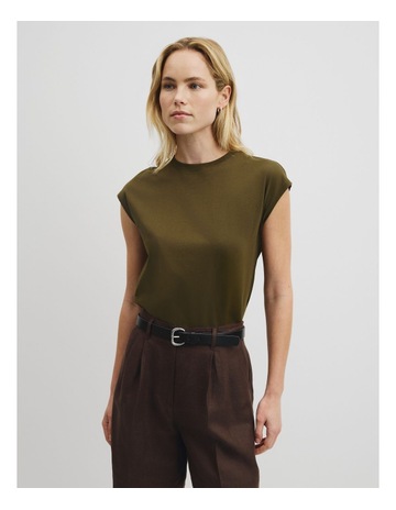 Light Khaki colour