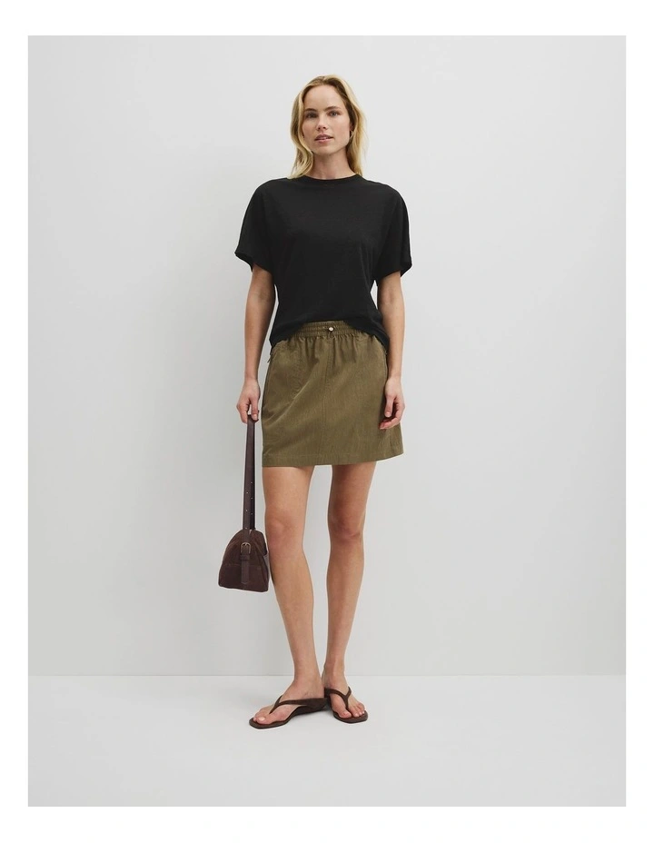 Linen Dolman T-shirt in Black image 4