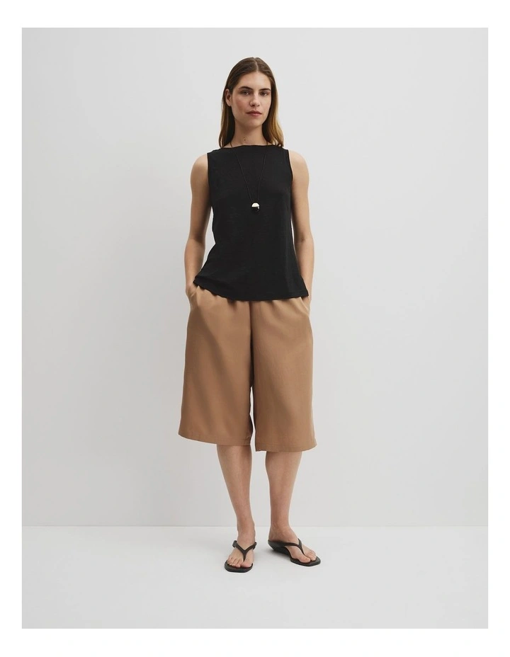 Linen Boat Neck Tank in Black image 4