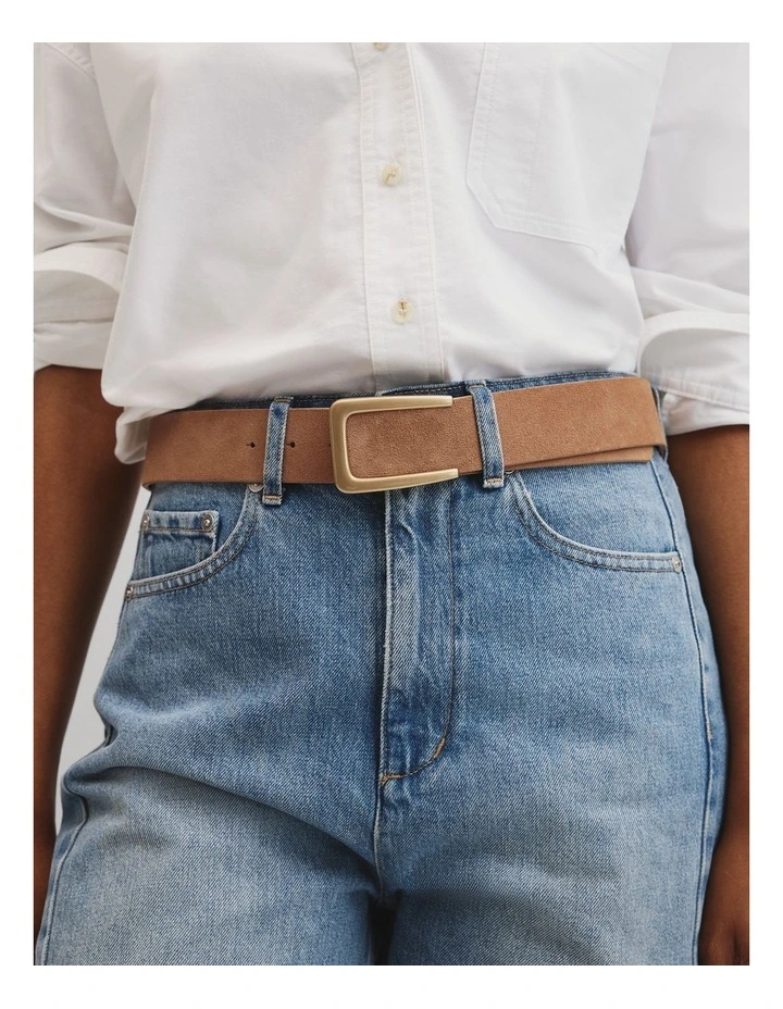 Leather Mid Belt in Camel image 2