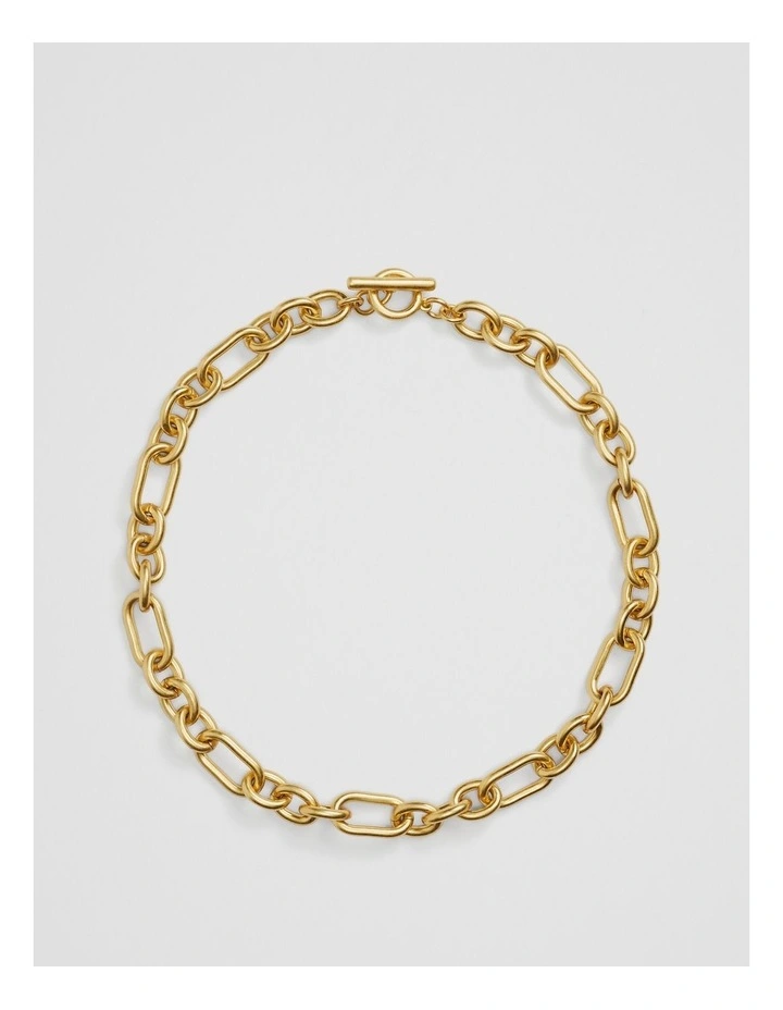 Isla Chain Necklace in Gold image 1
