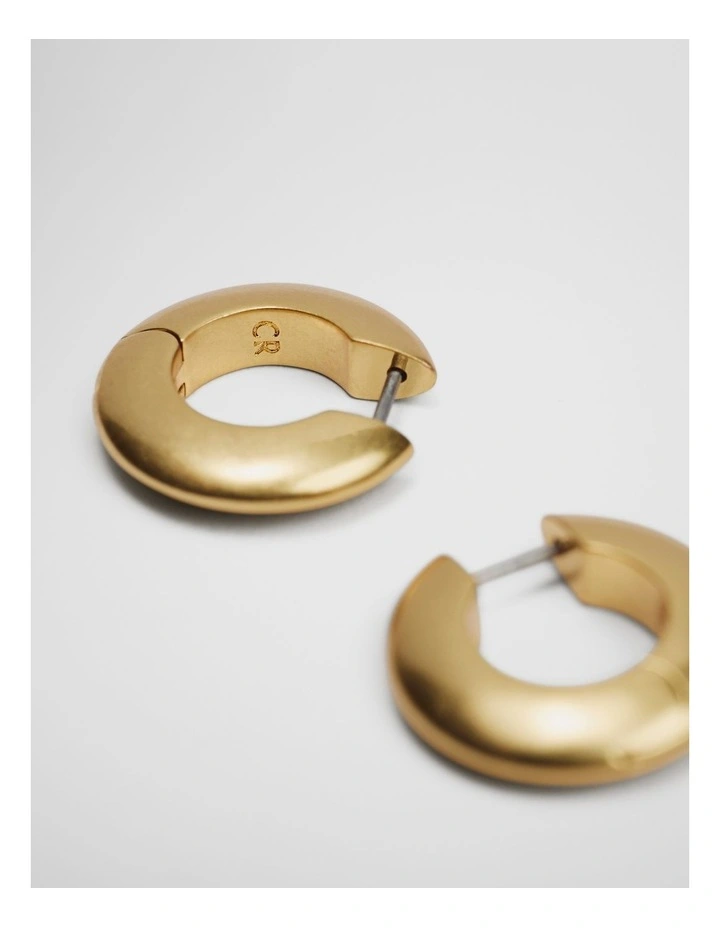 Lola Hoop in Gold image 3