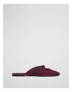 Ariana Mule in Bordeaux