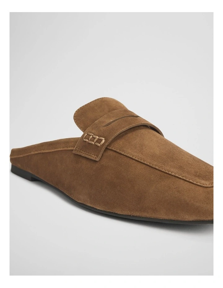 Gwen Mule in Chestnut image 3
