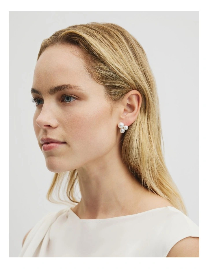 Ariel Mini Cluster Earring in Gold image 2