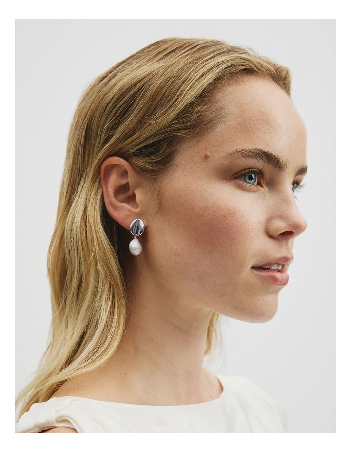 Ada Drop Stud Earring in Silver image 2