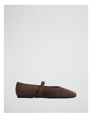 Chocolate colour