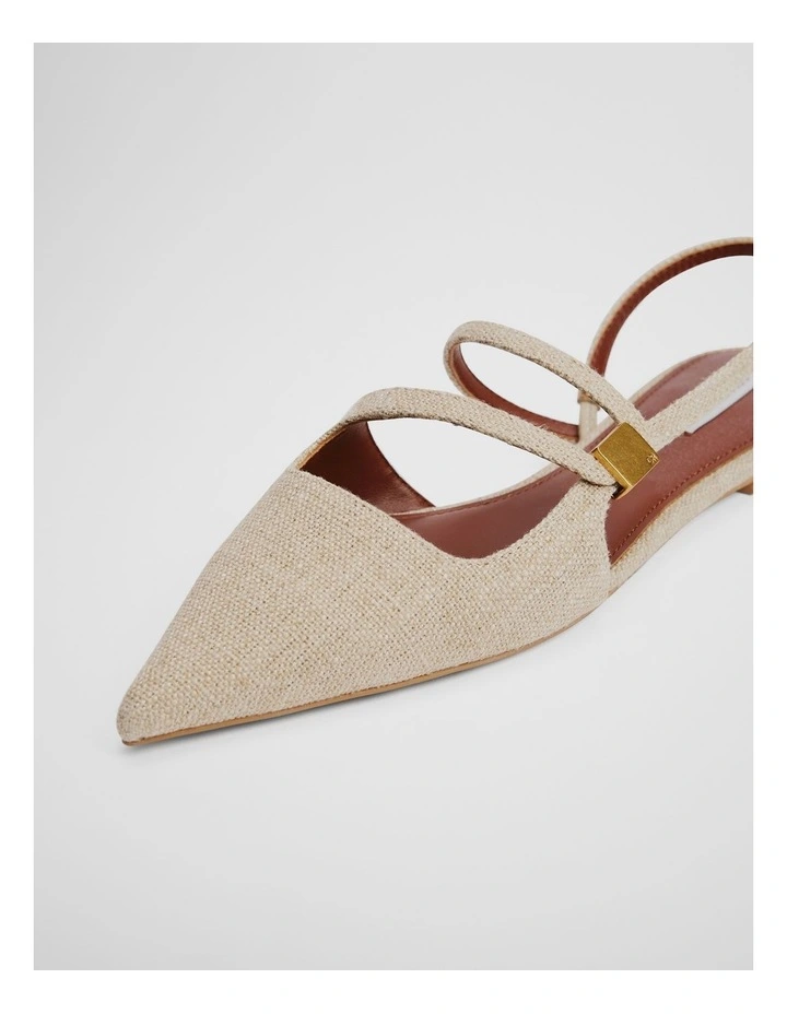Eliza Flat in Natural image 4