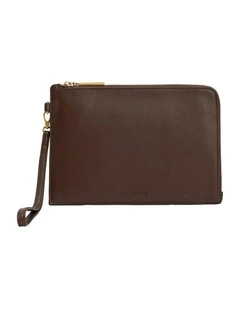 Billie Leather Pouch in Chocolate