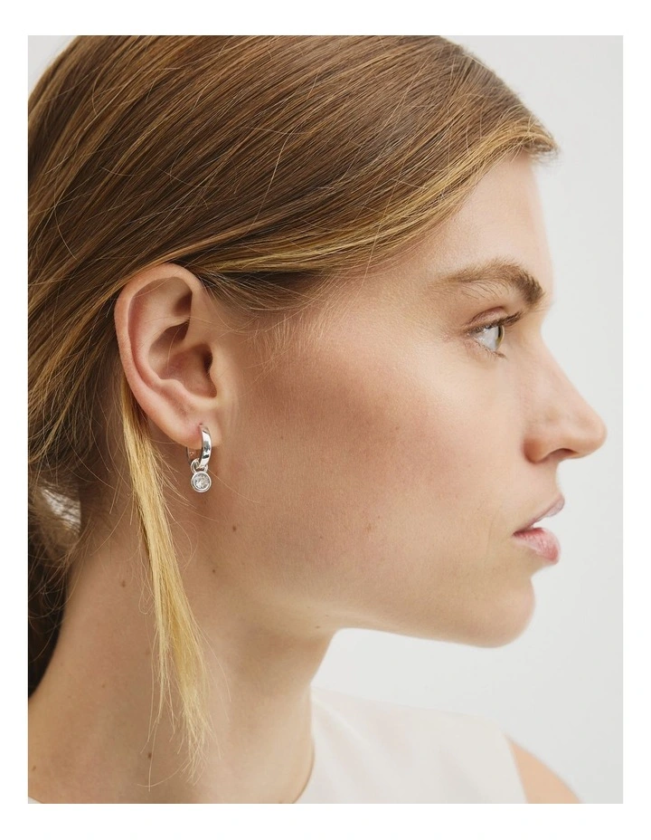 Arya Hoop Earring in Silver image 2