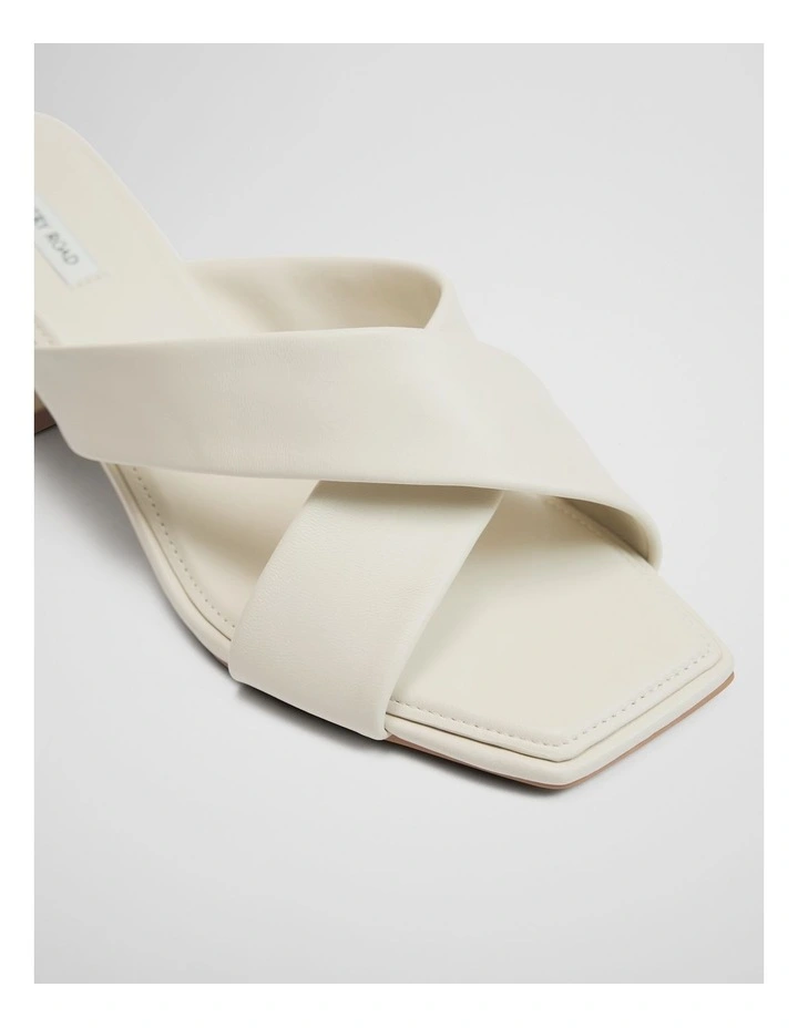 Lily Heel in Ecru image 4