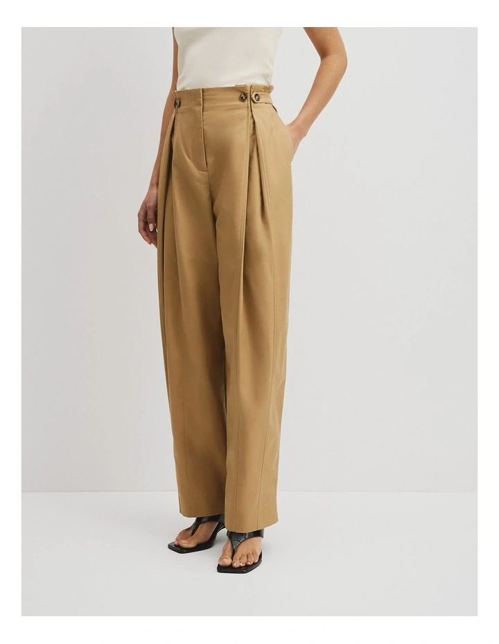 Button Tapered Pant in Golden Husk image 4