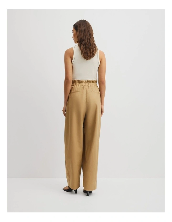 Button Tapered Pant in Golden Husk image 5
