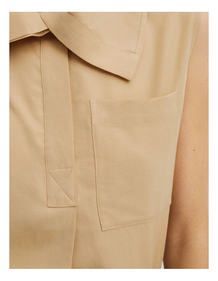Funnel Neck Tank in Stone Clay image 3