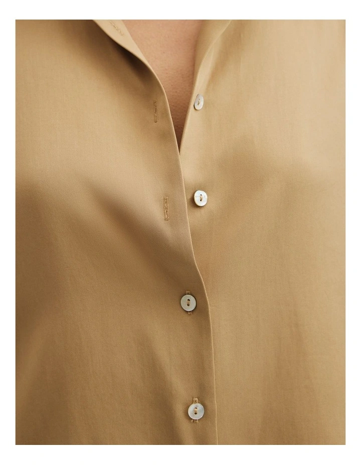 Fluid Short Sleeve Shirt in Golden Husk image 3