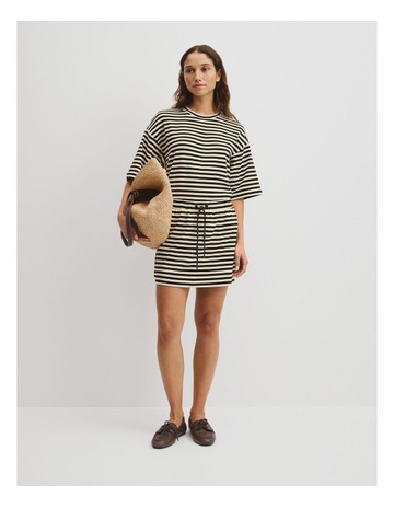 Black Stripe colour