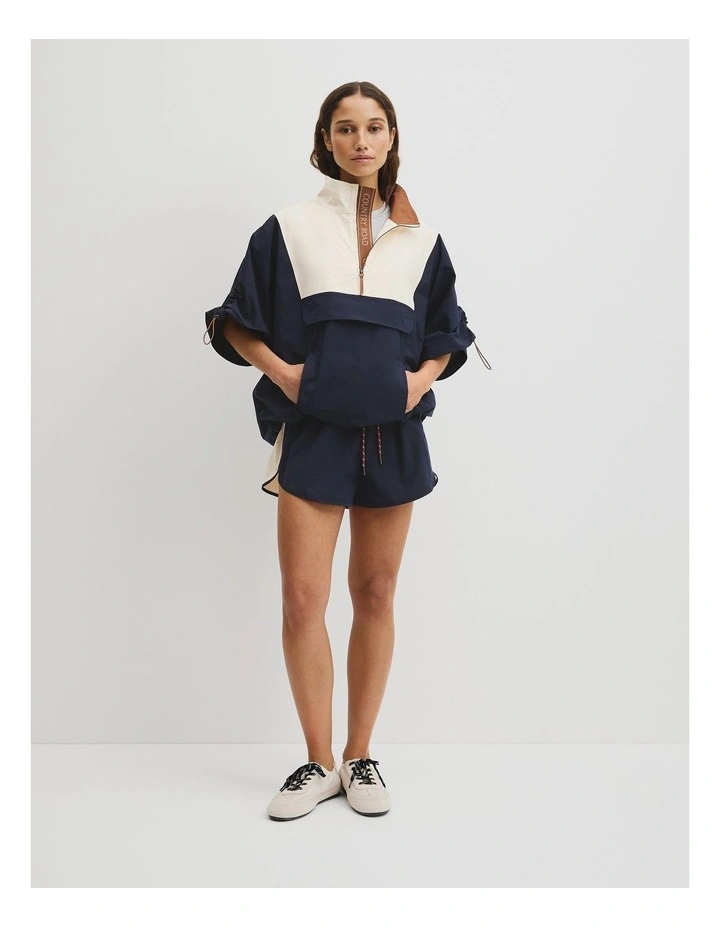 Parachute Cagoule in Blue Night image 5