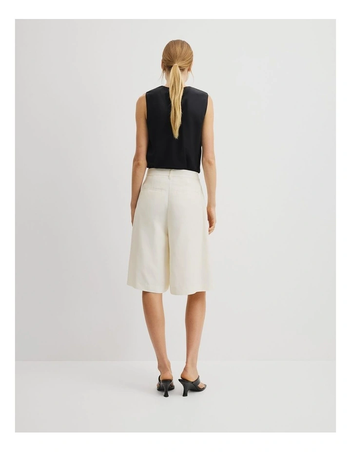 Crepe Bermuda Short in French Vanilla image 6