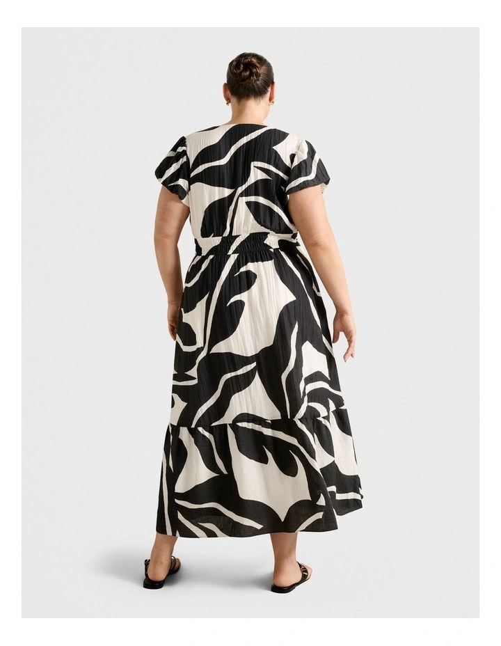 Mara Puff Sleeves Midi Dress in Multi image 2