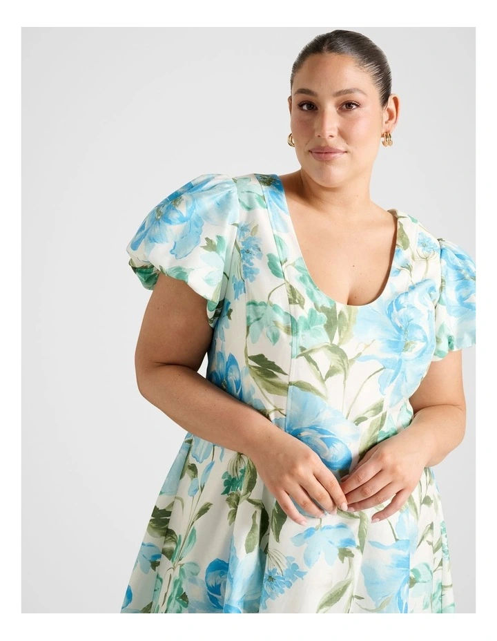 Lily Scoop Neck Midi Dress in Blue image 4