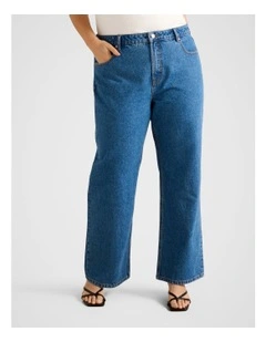 Cloe Straight Leg Jeans in Blue