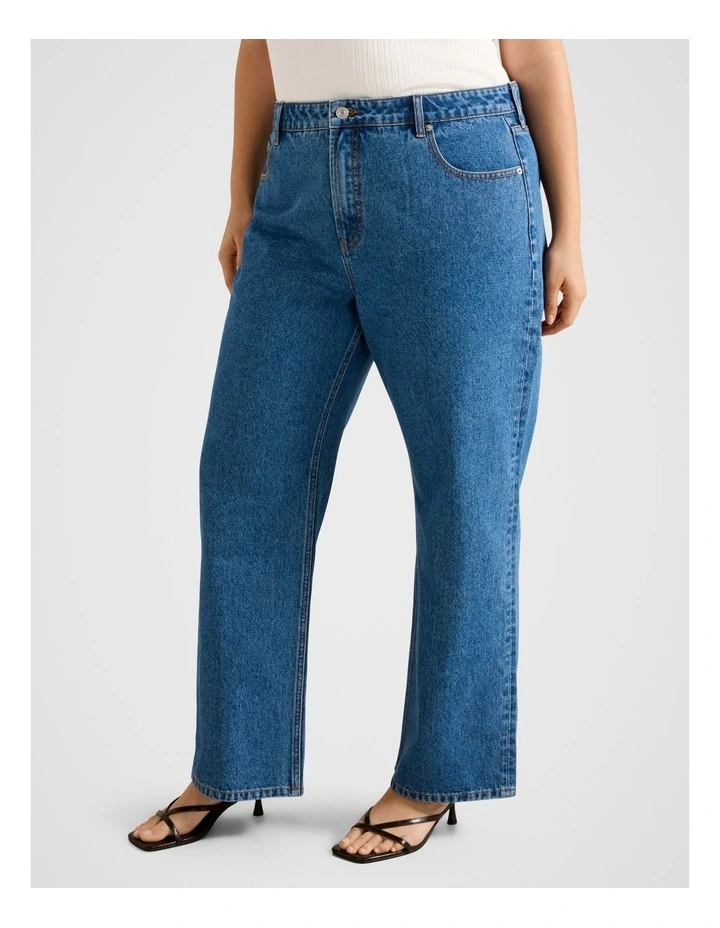 Cloe Straight Leg Jeans in Blue image 3