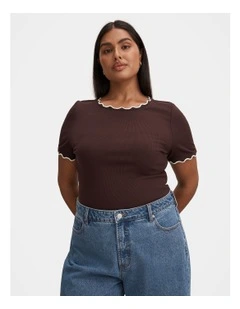 Rebecca Scallop Trim T-shirt in Brown