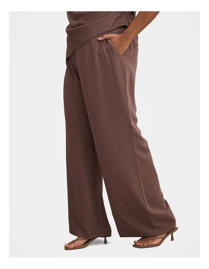 Willow Curve Wide Leg Pant in Brown image 3