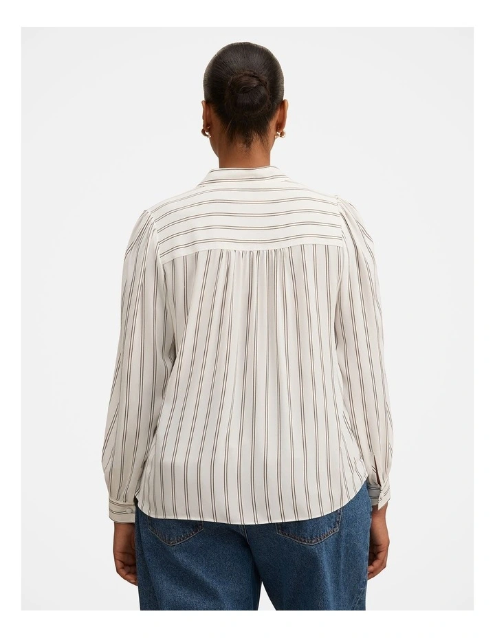 Bailey Long Sleeves Blouse in White image 2