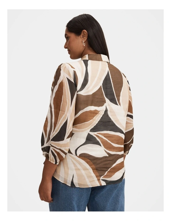 Davina Long Sleeves Blouse in Multi image 2