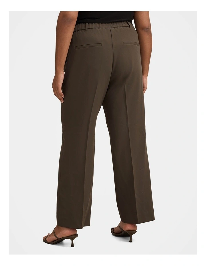 Ada Straight Leg Pants in Green image 2