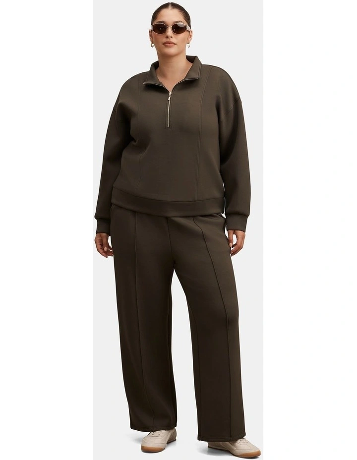 Heidi Seam Detail Lounge Jumper in Green image 5