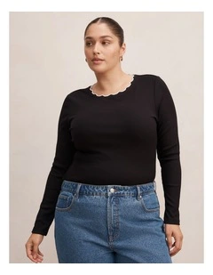 Rebecca Scallop Long Sleeves Top in Black
