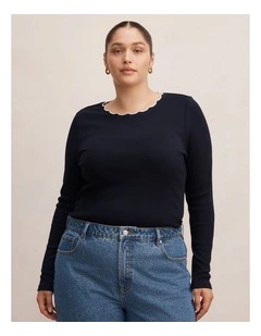 Rebecca Scallop Long Sleeves Top in Navy