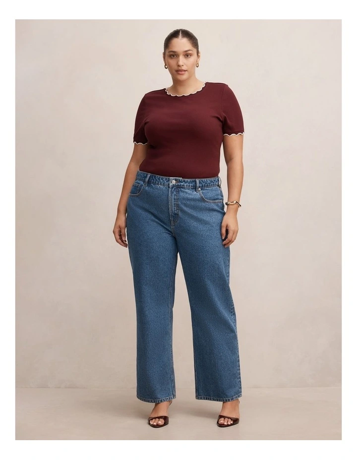 Rebecca Scallop Trim T-shirt in Burgundy image 5