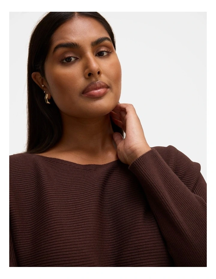 Gabbie Curve Essential Sweater in Chocolate image 4