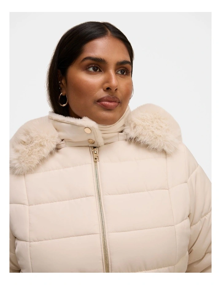 Macey Short Puffer Jacket in Cream image 4