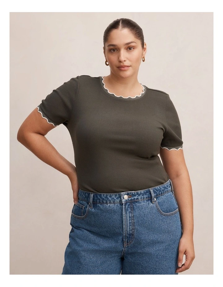 Rebecca Scallop Neck Trim T-shirt in Thyme and Porcelain image 1