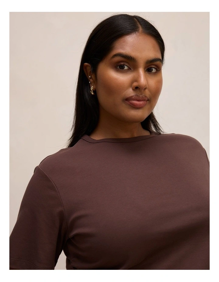 Saskia Boxy T-shirt in Bark image 4