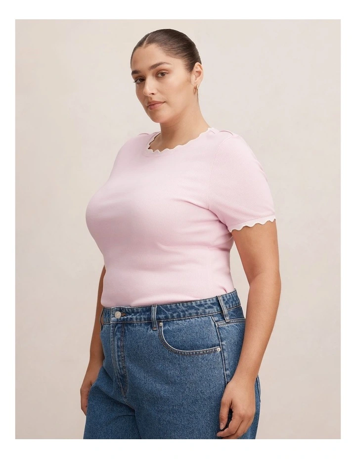 Rebecca Scallop Trim T-Shirt in Pink image 3