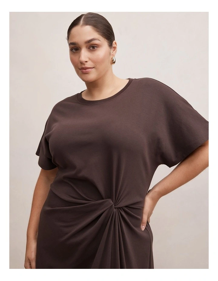Rose T-shirt Twist Midi Dress in Chocolate image 4