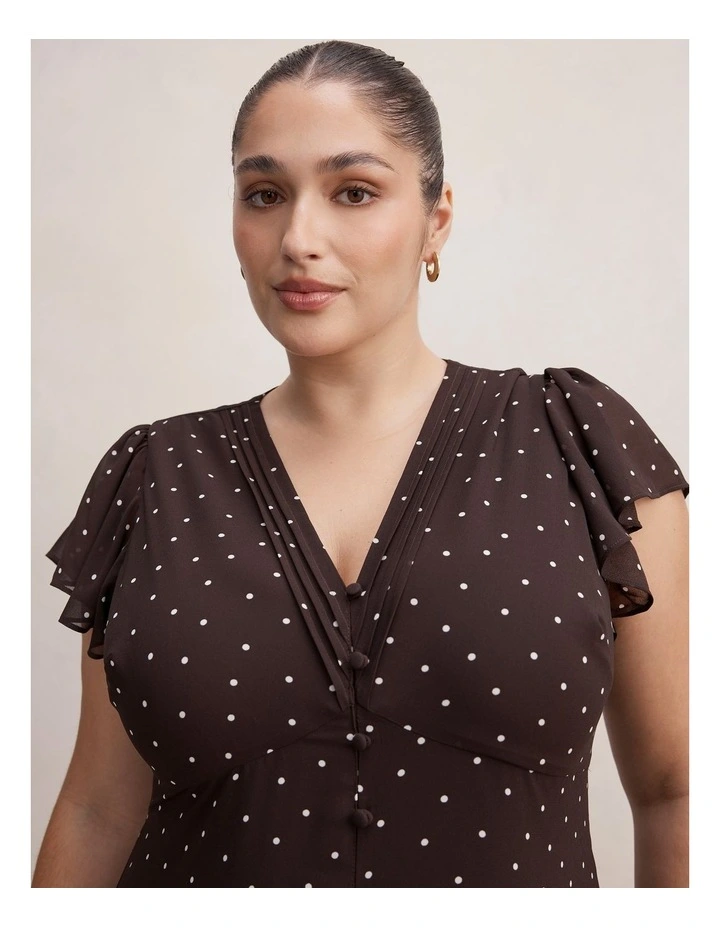 Ardelia Flutter Sleeves Midi Dress in Brown image 4