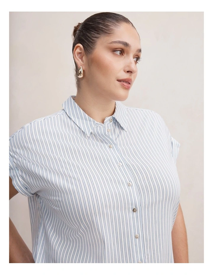 Tia Collar Button Shirt in Blue image 4