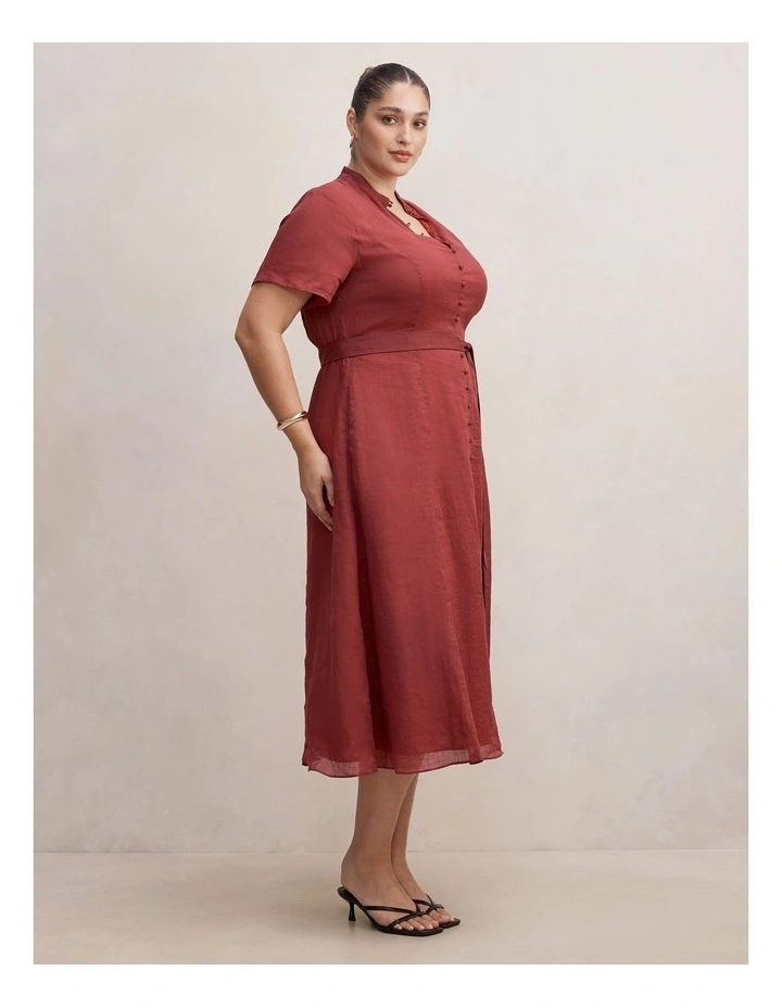 Therese Short Sleeves Midi Dress in Red image 3