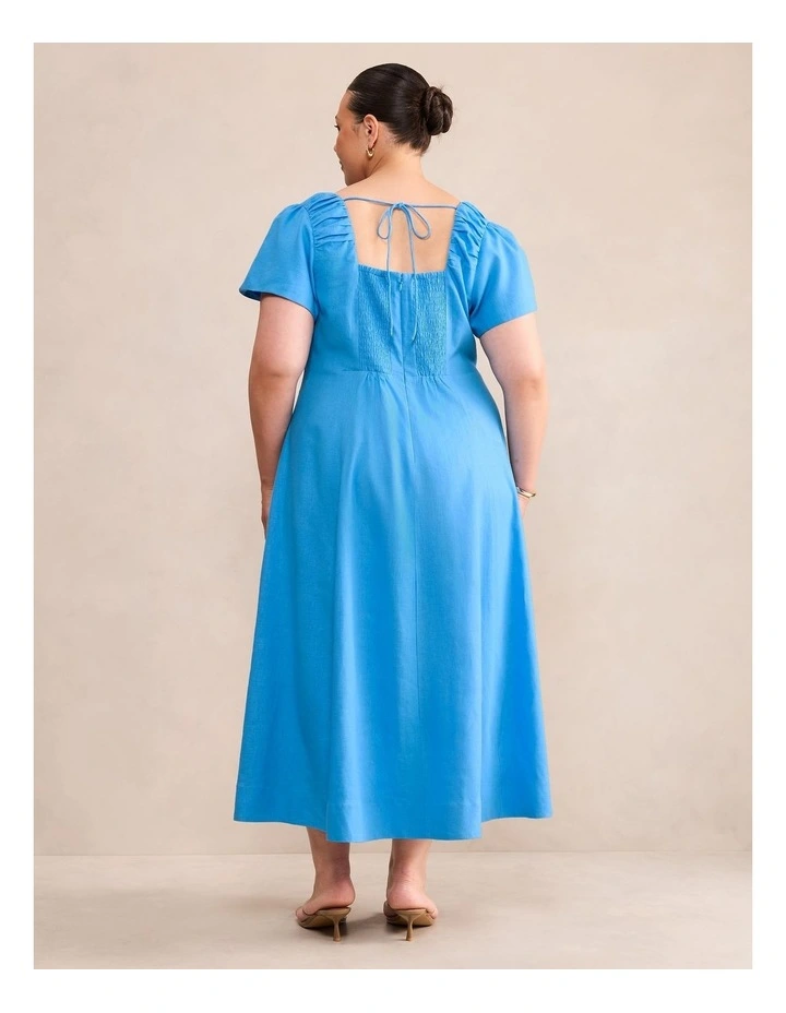 Rue Puff Sleeves Gathered Midi Dress in Blue image 2