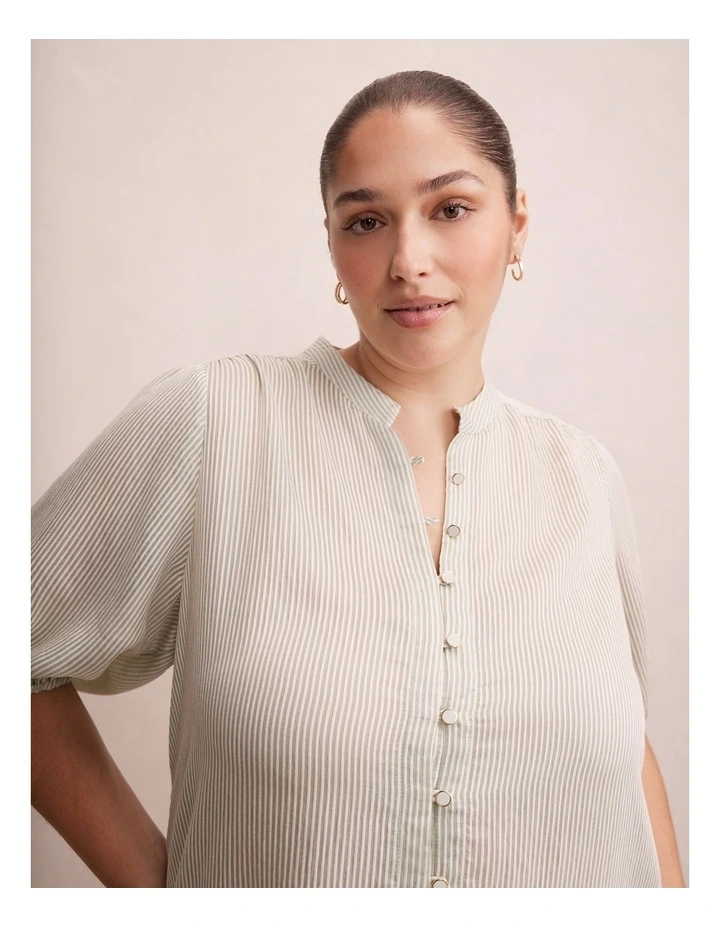 Lulie Striped Shirt in Green image 4